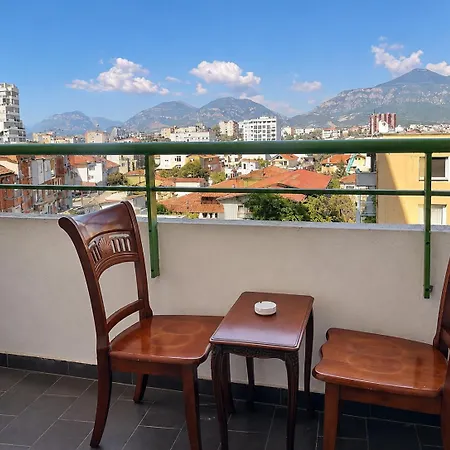 Matisse No28 With Two Balconies Lägenhet Tirana